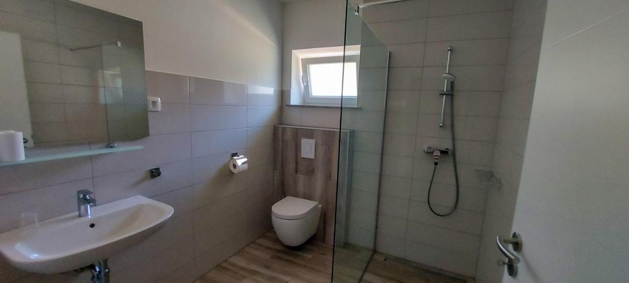 Ruse Hostel Postaja المظهر الخارجي الصورة