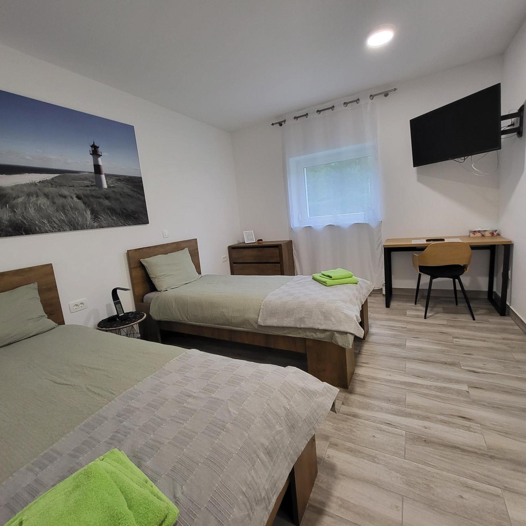 Ruse Hostel Postaja المظهر الخارجي الصورة